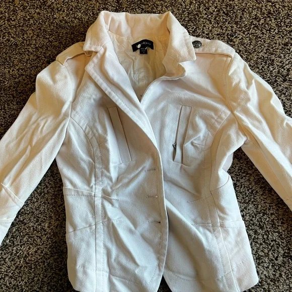 Bebe jacket size 0 - Picture 4 of 4